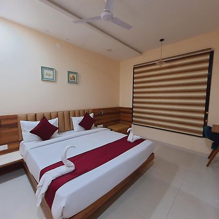 Hotel Amore Udajpur Pokoj fotografie